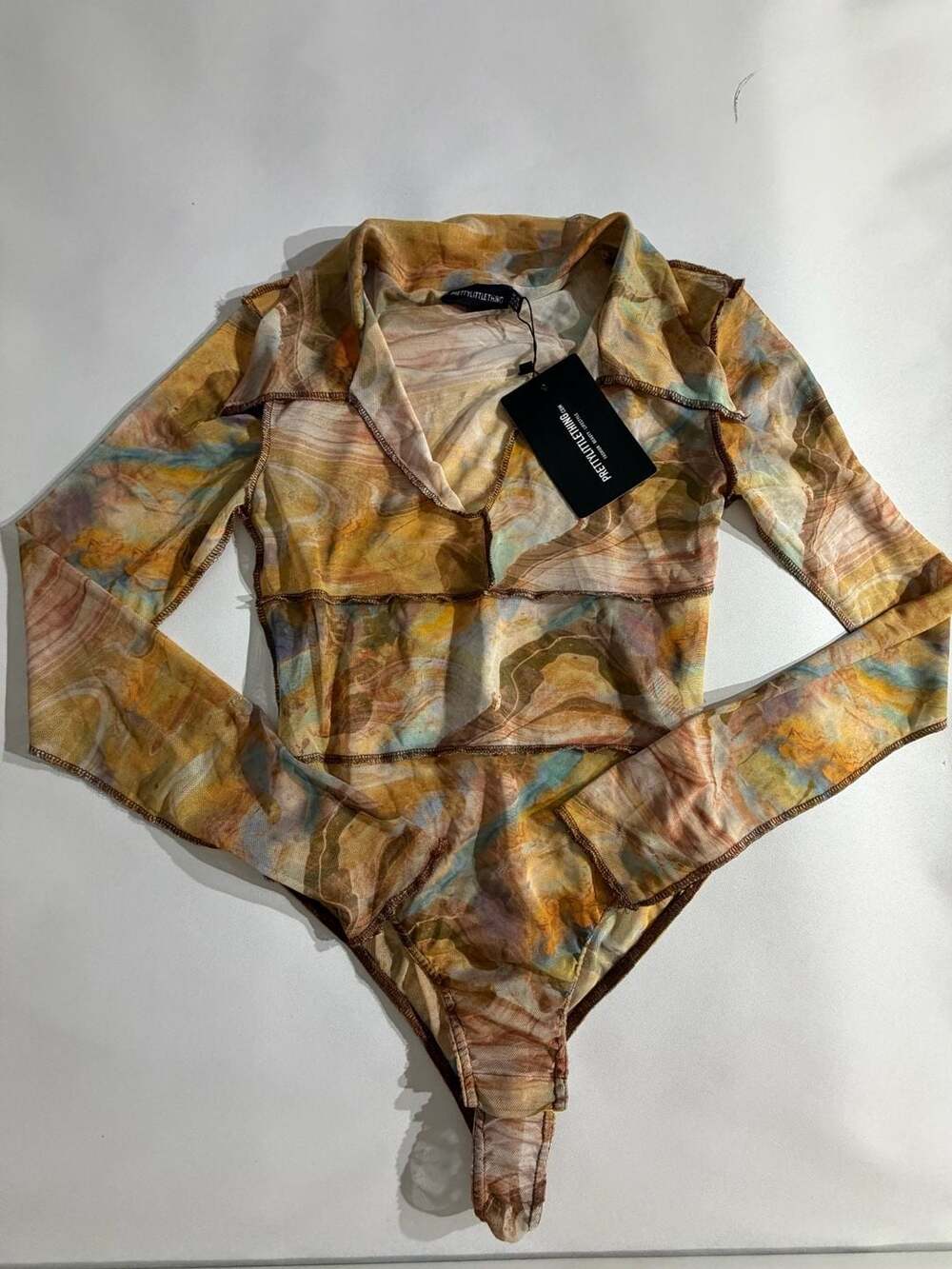 PrettyLittleThing Marble Mesh Collared Exposed Seam Bodysuit Womens 6